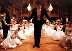 Imagen Protocolo & Etiqueta Baile de debutantes. Presentación en sociedad.