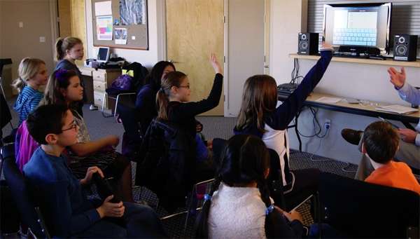 Aprender modales. Escuela de tecnología para niños. schooltechnology.org