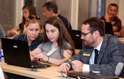 Universidad Iniciativa estudiantil Early College Welcomed to College of DuPage