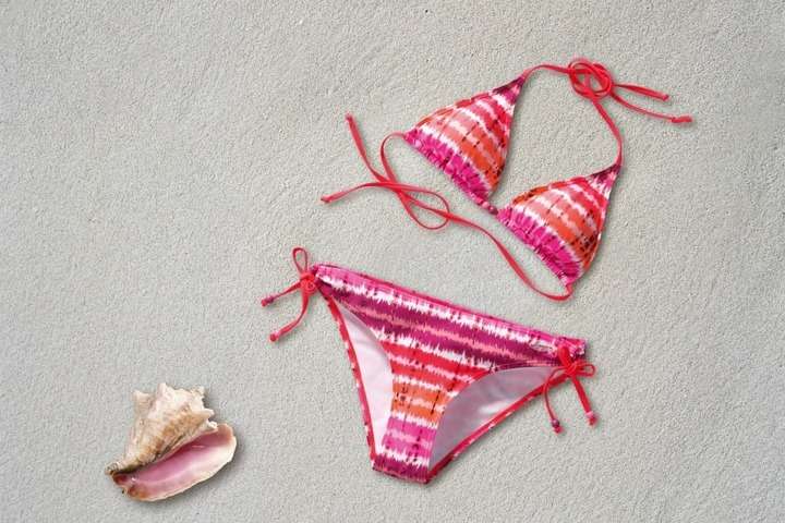 Bikini. Conjunto bikini verano