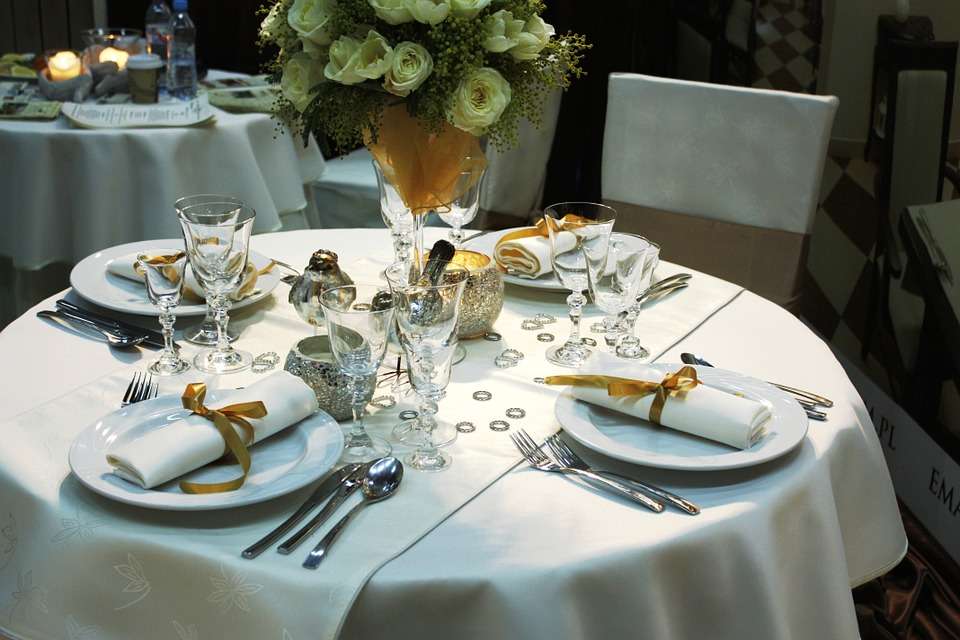 Mesa elegante. Mesa para una celebración