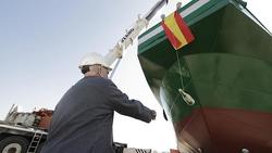 Botadura de un barco Ceremonia botadura de un barco - Estrellar botella de champán