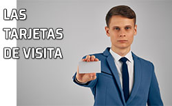 Icono tarjetas de visita Hombre de negocios con una tarjeta de visita