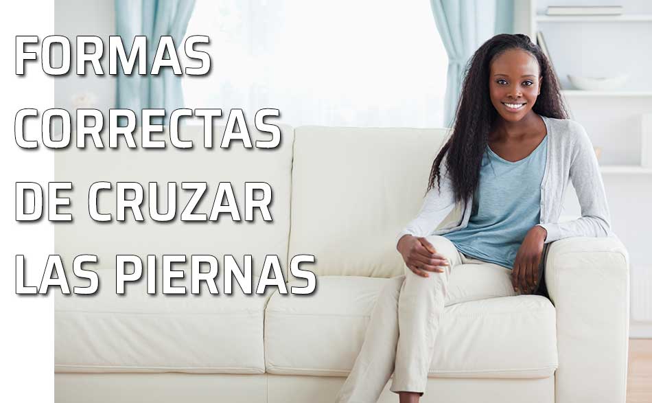 Formas elegante cruzar piernas. Una mujer sentada con las piernas cruzadas de forma correcta
