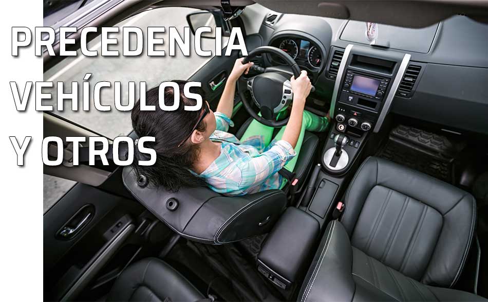 Precedencia vehículos Cómo se sientan pasajeros vehículo