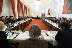 Reunión negocios Negociar con China - Reunión de negocios