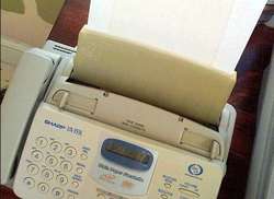 Fax. Máquina de fax.