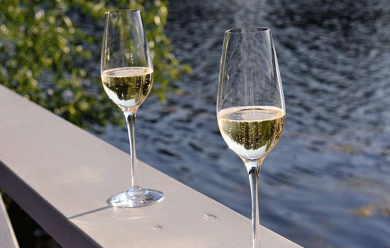 Champagne. Copas de champán.