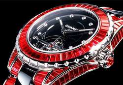 Regalo de pedida. Novio. Reloj de pulsera para hombre de Chanel.