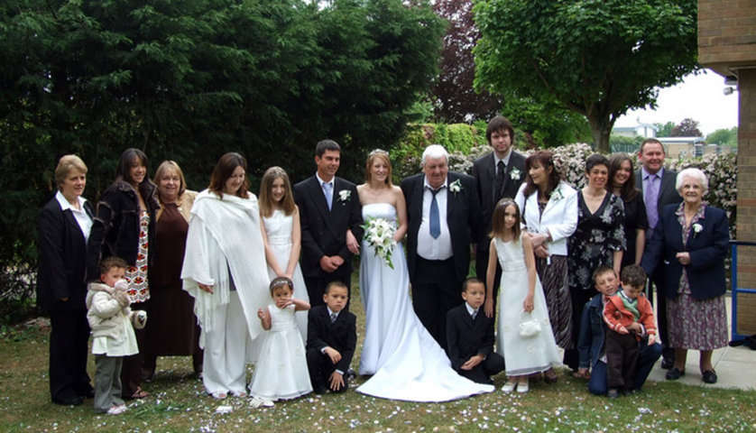 Foto familiar. Foto boda familiares de los novios.