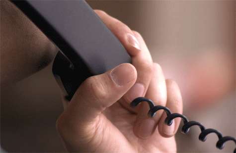 Telefono. Hablar por teléfono.