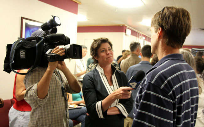 Entrevistar. Entrevista en un evento