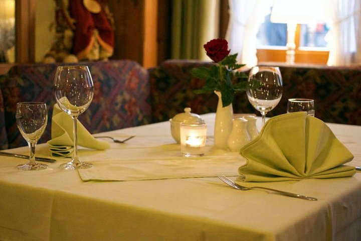 Mantel. Mantel y servilletas