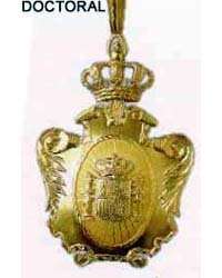Imagen Protocolo & Etiqueta. Medallas, placas y emblemas. Traje académico. Simbología universitaria.